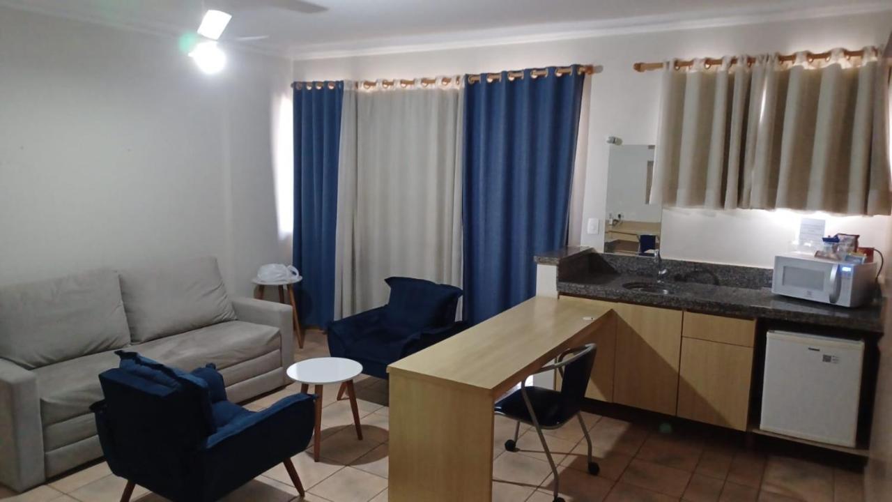 Flat Completo No Centro De Araxa - 901 Lägenhet Exteriör bild