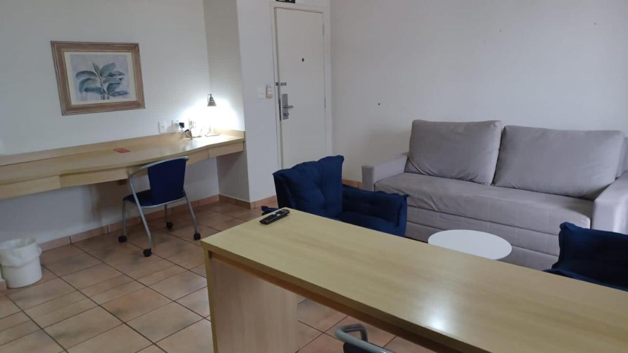 Flat Completo No Centro De Araxa - 901 Lägenhet Exteriör bild